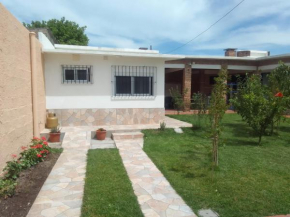 Lujosa mini casa en Solymar, cerca del mar